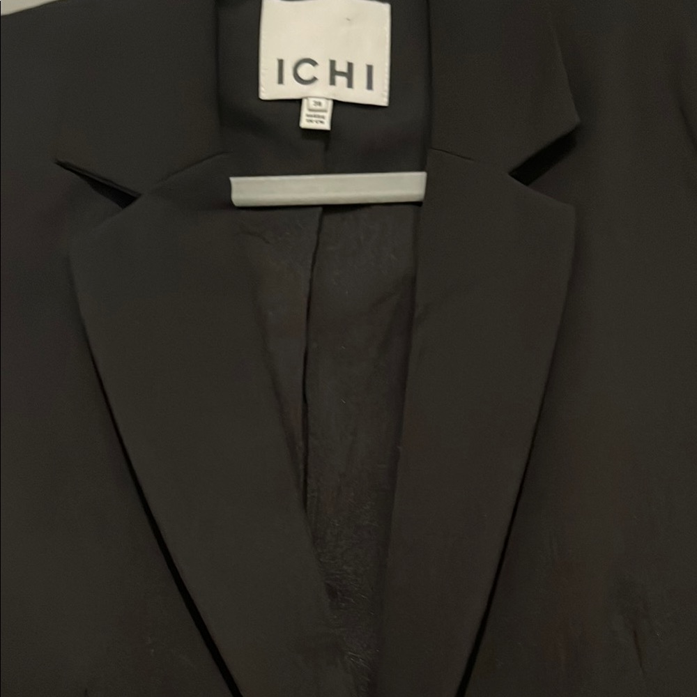 ICHI Black Blazer